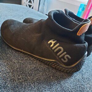 Kinis Barefoot Walking Shoes